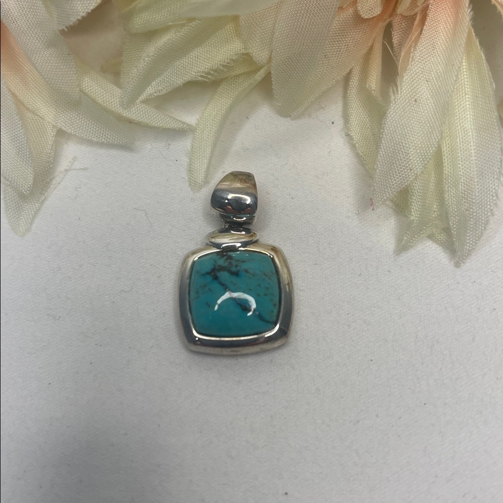 Sterling Silver Turquoise Pendant EUC